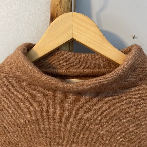 Aritzia Lorin Sweater, Tie Waist, Alpaca Wool - Picture 6 of 8